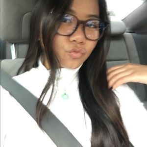 Meet your Posher, Meaghan